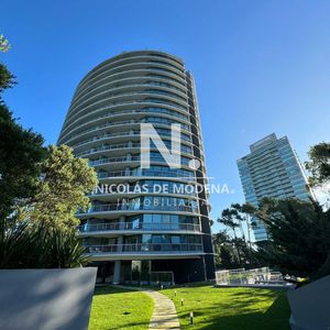 Apartamento En Venta Prox A Shopping, Punta Del Este