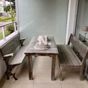 Vende Apartamento En Brava, Punta Del Este De 2 Dormitorios, Balcon Privado Con Parrillero Propio.