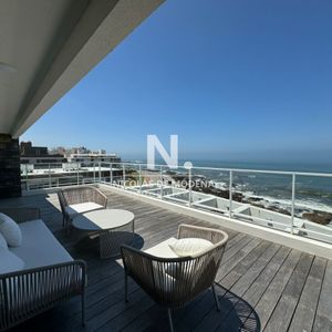 En Venta Apartamento En Península - Punta Del Este De 4 Dormitorios.
