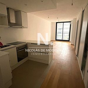 Apartamento De 2 Dormitorios Con Gg En Pocitos Nuevo. Montevideo