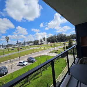 Venta Apartamento 2 Dormitorios Con Terraza En Barra De Carrasco, Canelones!