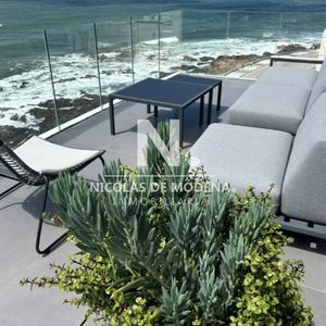 Vende Apartamento Penthouse De 3 Dormitorios Con Vista Al Mar En Punta Del Este