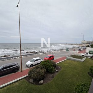 En Venta Apartamento De 2 Dormitorios En Peninsula, Punta Del Este