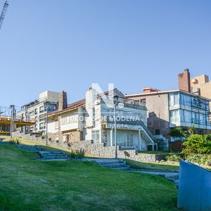 Espectacular Lote Frente Al Mar, Ideal Inversores