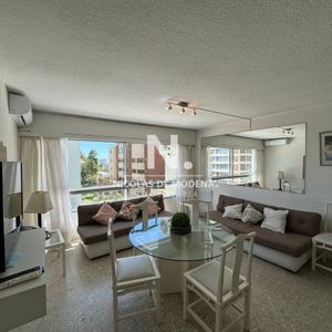 Apartamento En Venta De 3 Dormitorios En Torre De Las Américas , Punta Del Este , Peninsula