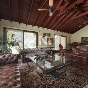 Vende Casa De 3 Dormitorios En Pinares, Punta Del Este
