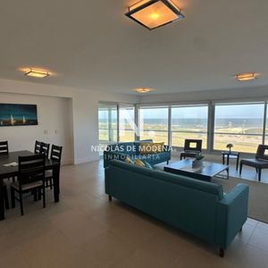 Apartamento De 3 Y Dependencia En Torre De Categoria