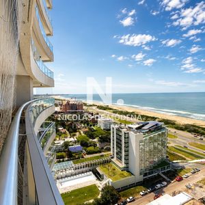 Vende Hermoso Depto De 2 Dormitorios En Look Brava, Punta Del Este