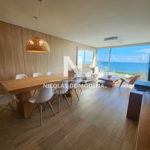 Exclusivo Apartamento En Primera Linea De La Mansa, Con Vistas Privilegiadas Y Una Excelente Orientación