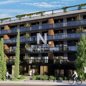 Apartamento En Buceo De 2 Dormitorios Con Vista Al Jardin. Montevideo