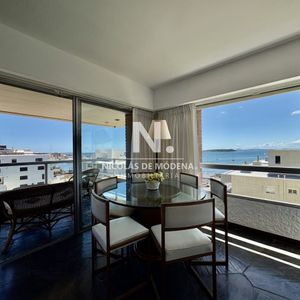 En Venta Apartamento De 4 Dormitorios Con Vista Al Puerto En Península, Punta Del Este