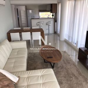 Hermoso Departamento Ubicado A Pocos Metros Del Mar.