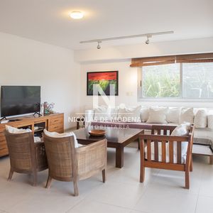 Apartamento En Venta 2 Dormitorios Frente Al Mar. Brava 28
