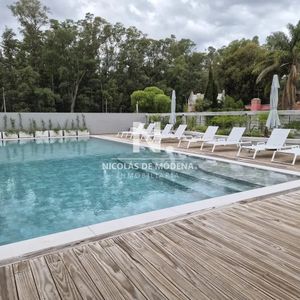 Venta Apartamento De 3 Dormitorios Con Piscina En Parque Carrasco,canelones.