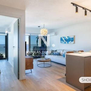 Venta Moderno Apartamento De 2 Dormitorios Frente A La Rambla Malvin,montevideo