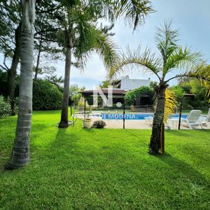 Casa En Venta Solanas, Punta Ballena, Segunda Línea Al Mar