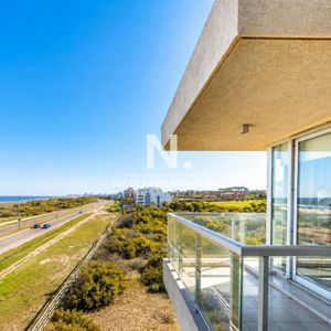 En Venta Apartamento De 3 Dormitorios En Brava Primera Linea Frente Al Mar