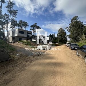 Casa A Estrenar En Pinares. Precio Lanzamiento. Punta Del Este