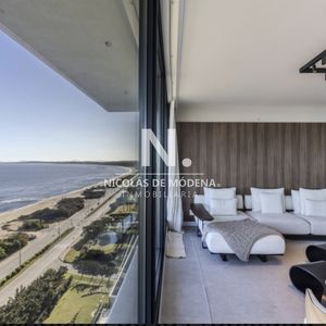 Apartamento En Venta De 3 Dormitorios En Mansa - Punta Del Este
