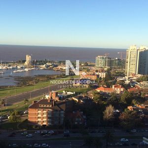Espectacular Vista En El Mejor Punto De Montevideo