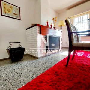 Amplia Casa En Venta San Carlos.