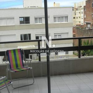 Peninsula , Apto En Venta