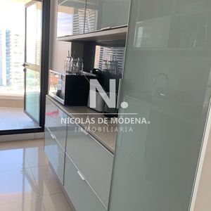 Apartamento De 3 Dormitorios En Venta Proximo Al Mar , Punta Del Este