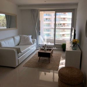 Apartamento De 1 Dormitorio En Edificio Look Brava , Playa Brava, Punta Del Este
