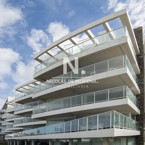 Venta De Apartamento En Peninsula Punta Del Este
