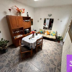Casa En Venta De 2 Dormitorios C/ Cochera En Buceo
