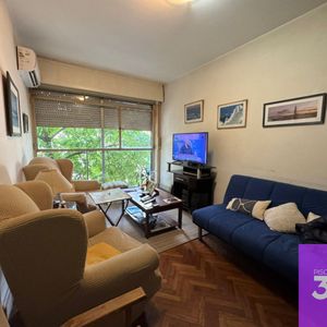 Venta Apartamento De 2 Dormitorios En Tres Cruces/villa Muñoz