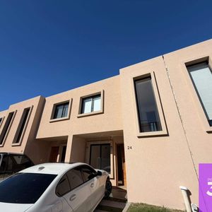 Venta Casa 2 Dormitorios, 1 Baño En Ciudad De La Costa, Solymar
