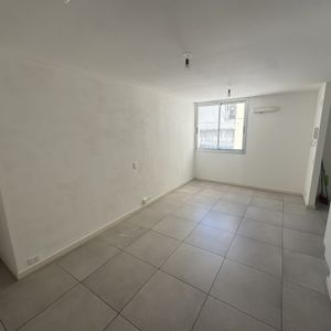 Venta Apartamento 2 Dormitorios, 1 Baño En Aguada, Montevideo
