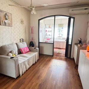 Venta Monoambiente En Centro De Montevideo (con Renta)