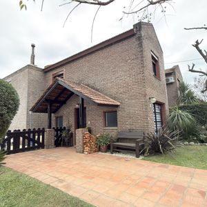 Venta Casa 4 Dorm, 2 Baños, Lomas De Solymar, Ciudad De La Costa