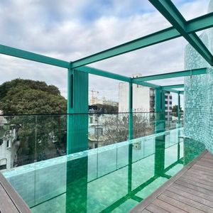 Alquiler 1 Dormitorio C/cochera En Punta Carretas Con Gran Terraza De 30m