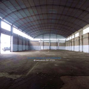J.s Local Industrial En Las Piedras