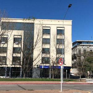 J.s. Oficina De 206 M2 Sobre Rambla 25 De Agosto