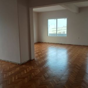 J.s. Alquiler Oficina Ciudad Vieja Privado Portería