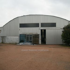 J.s. Local Industrial En Nuevo París
