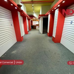 Venta 2 Locales Unión Sobre 8 De Octubre, Ideal Para Renta!