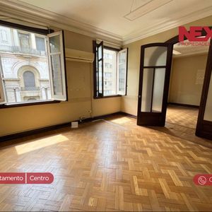 Venta/alquiler Apartamento/oficina. De Estilo, 4 O 5 Dormitorios Centro