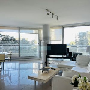 Apartamento De 3 Dormitorios En Aidy Grill A Pasos Del Mar