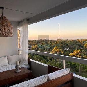 Vendo Departamento De 3 Dormitorios Reciclando Y Con Hermosa Vista En Roosevelt