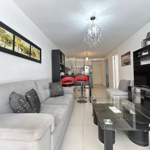 Apartamento De 2 Dormitorios Con Parrillero Propio Y Excelente Terraza