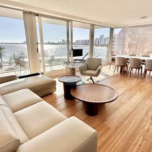 Apartamento 3 Dormitorios Puerto Punta Del Este Vista Al Mar - Piscina Privada
