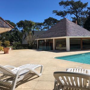 Venta Casa De 5 Dormitorios En Lugano Punta Del Este