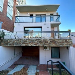 En Venta Hermosa Casa De 4 Dormitorios Colonia Del Sacramen