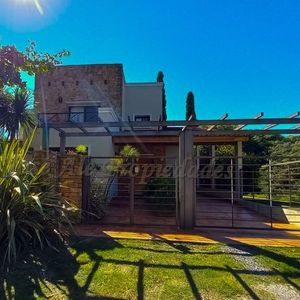 En Venta - Hermosa Casa En Colonia De Sacramento
