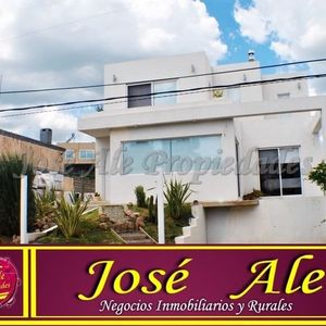 Casa En Venta - Colonia Del Sacramento